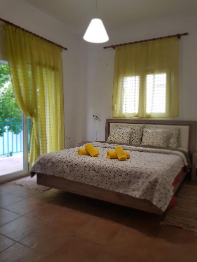 Apartamenty Rodzinne Kamena Vourla Exterior foto